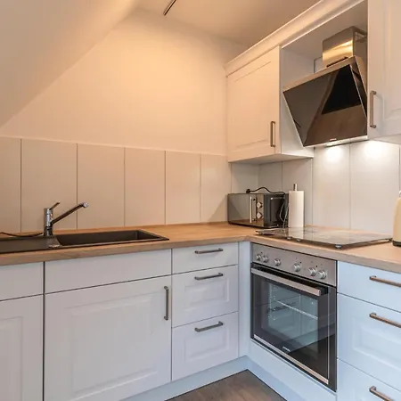 3 Bedroom Stunning In Διαμέρισμα